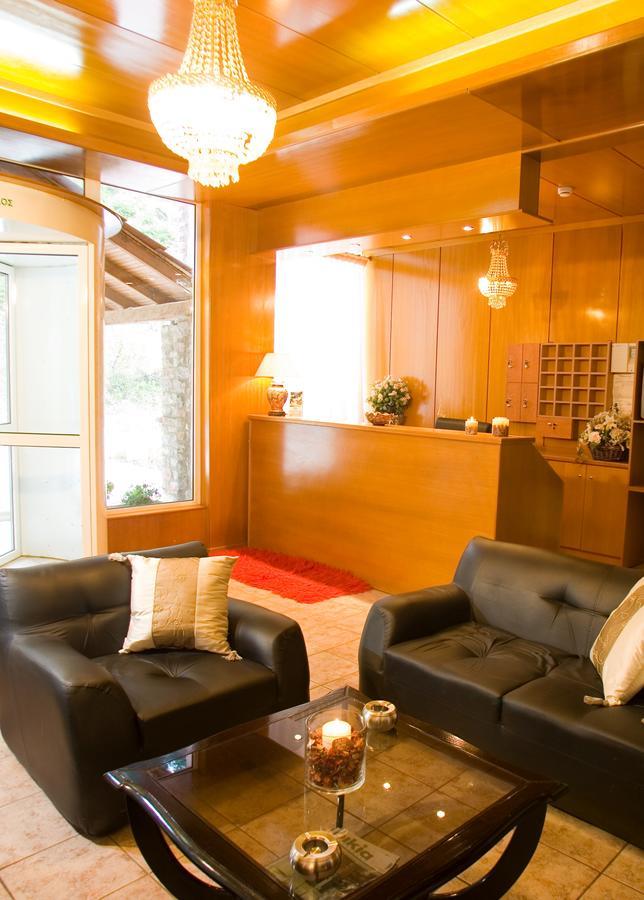 Koutsikouris Hotel Platanakos Exteriör bild