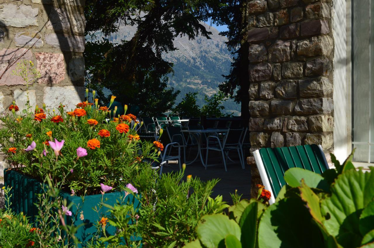 Koutsikouris Hotel Platanakos Exteriör bild